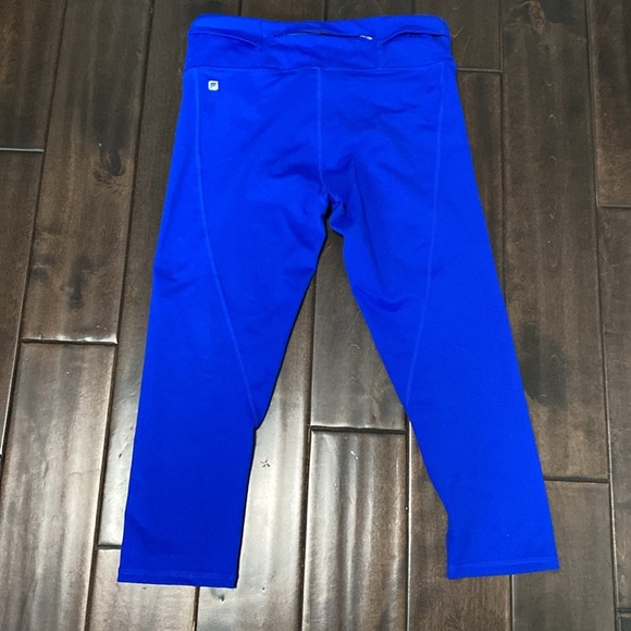Fabletics Bright cobalt capri - Picture 2 of 4